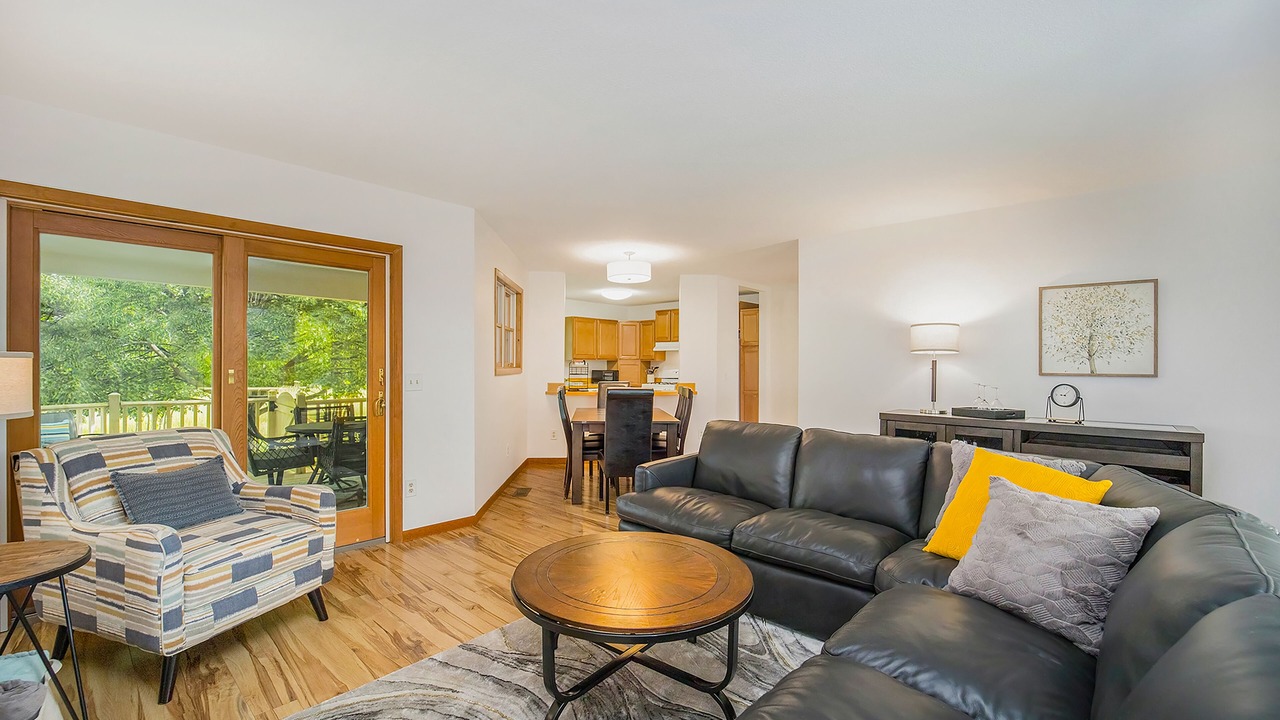 Photo of Livingroom in Bay Harbor
