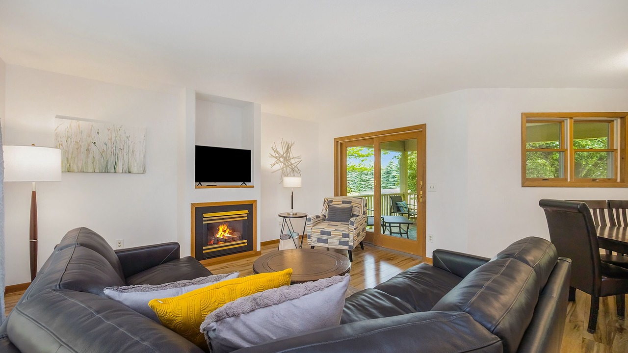 Photo of Livingroom in Bay Harbor