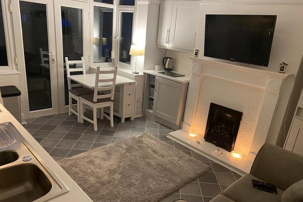 Photo of Livingroom in Alvaston