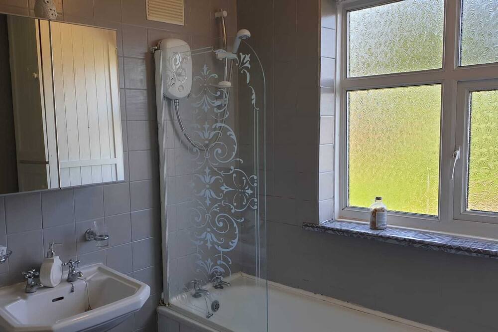 Photo of Bathroom in Alvaston