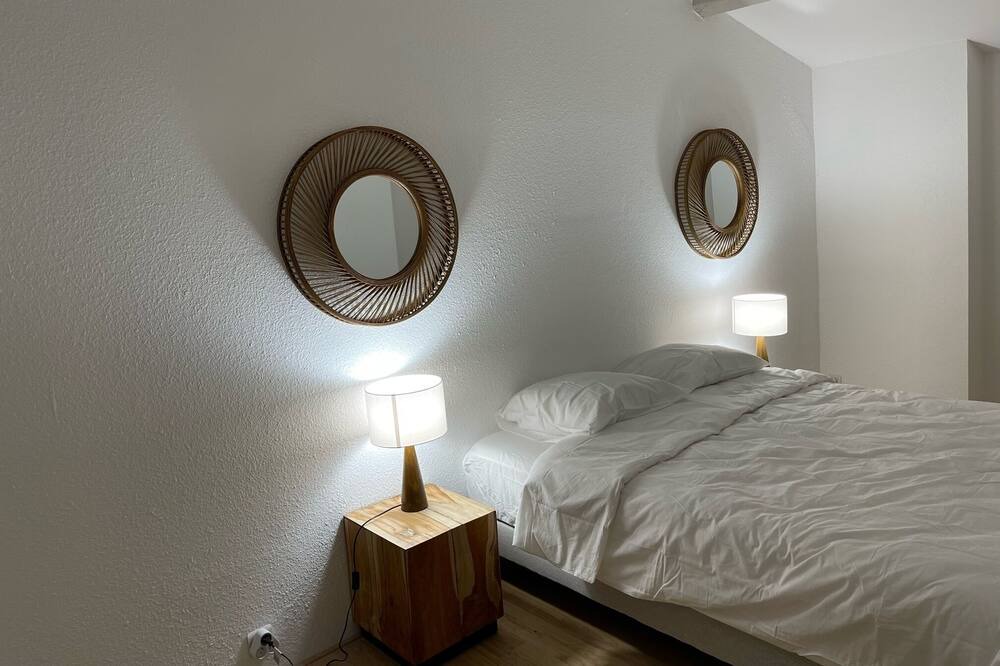 Photo of Bedroom in Valence