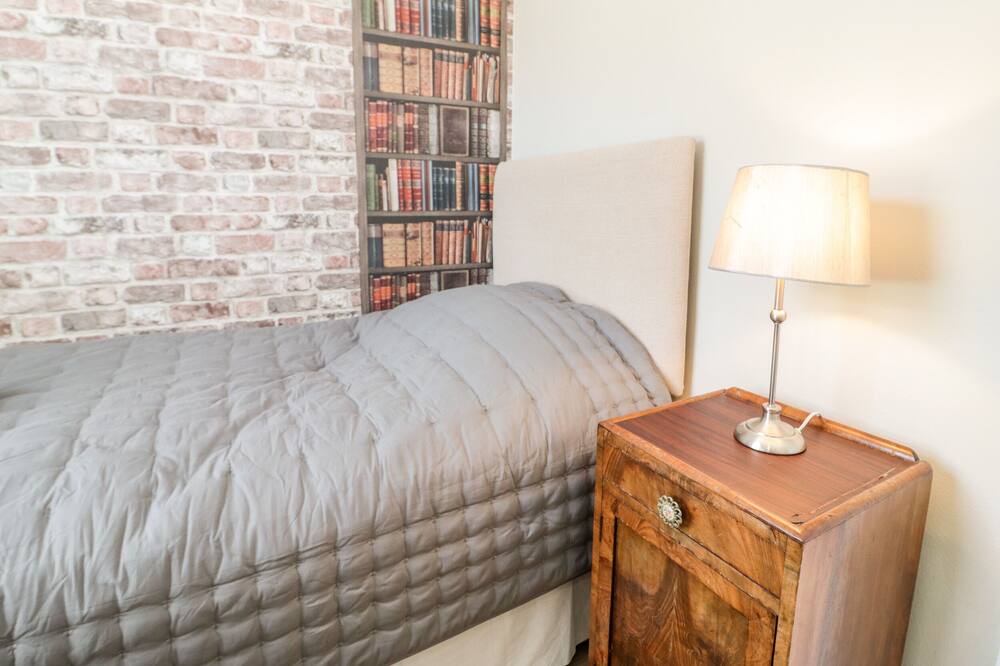 Photo of Bedroom in Llanfairfechan