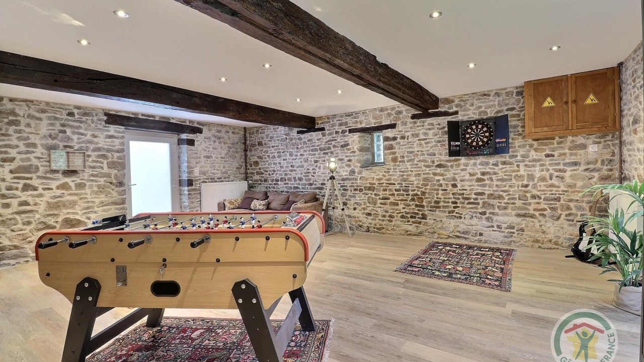 Photo of Bedroom in Livre-sur-Changeon