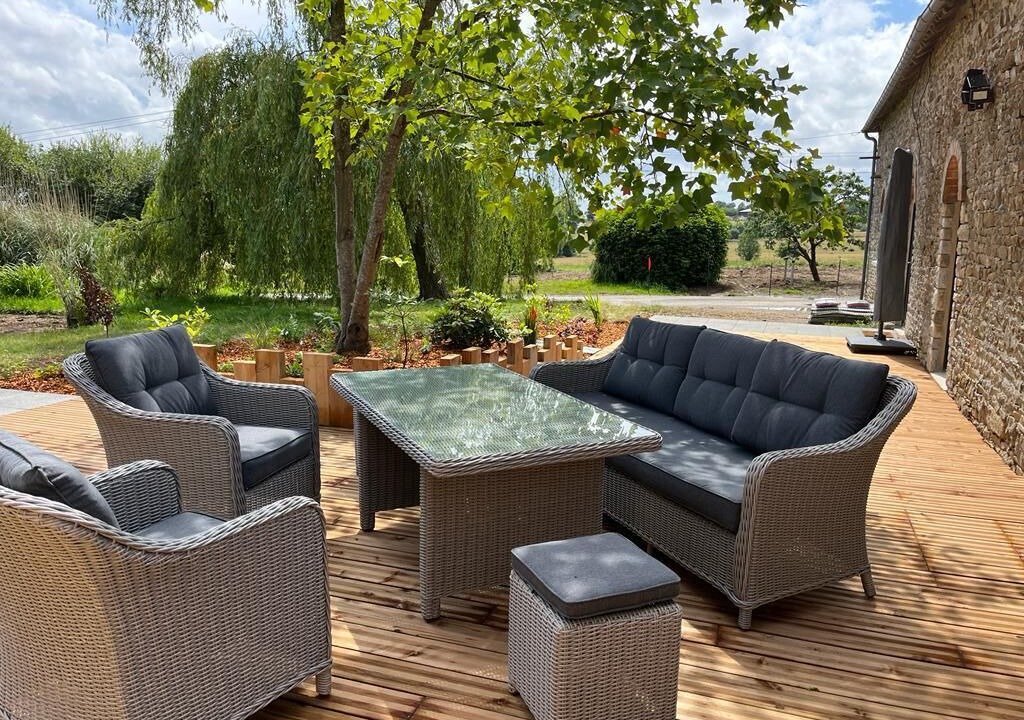 Photo of Patio Balcony in Livre-sur-Changeon