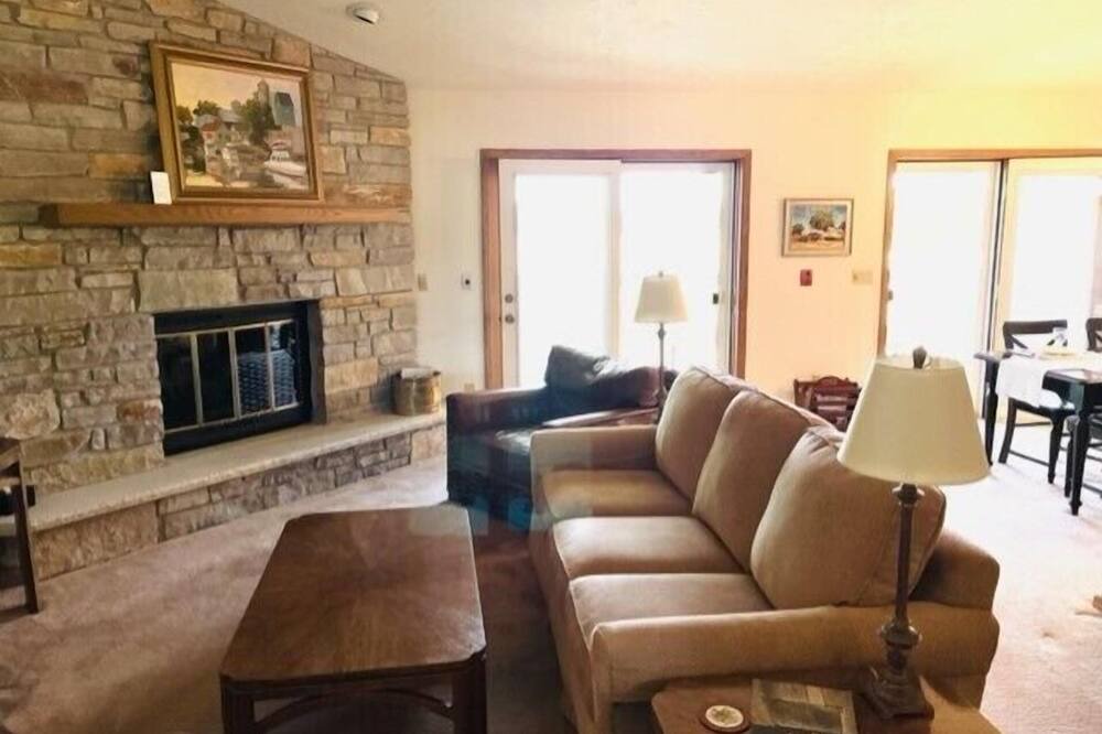 Photo of Bedroom in Baileys Harbor