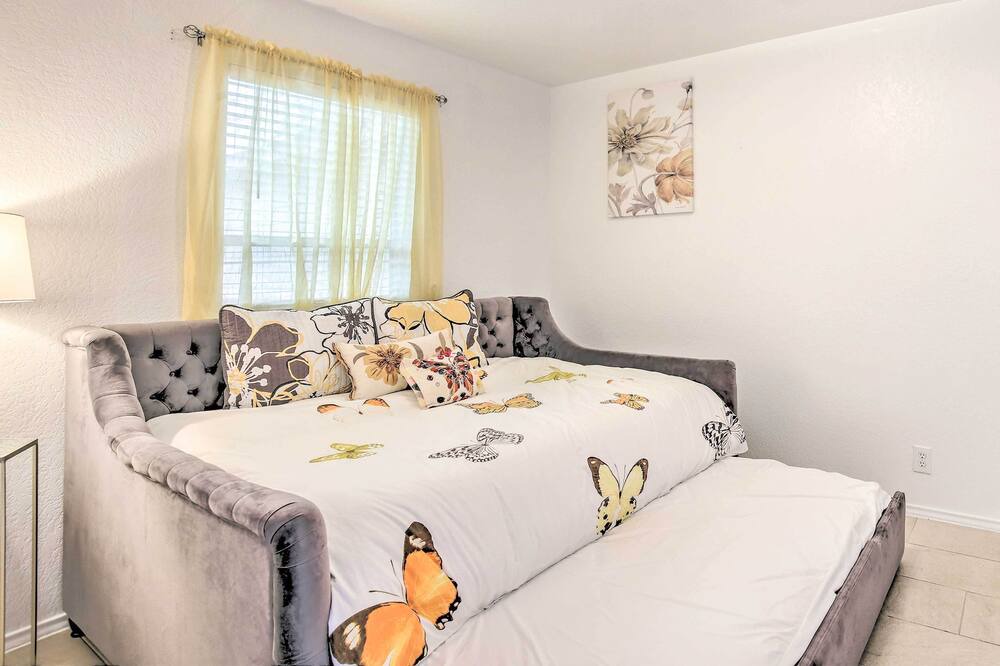 Photo of Bedroom in Spring Creek