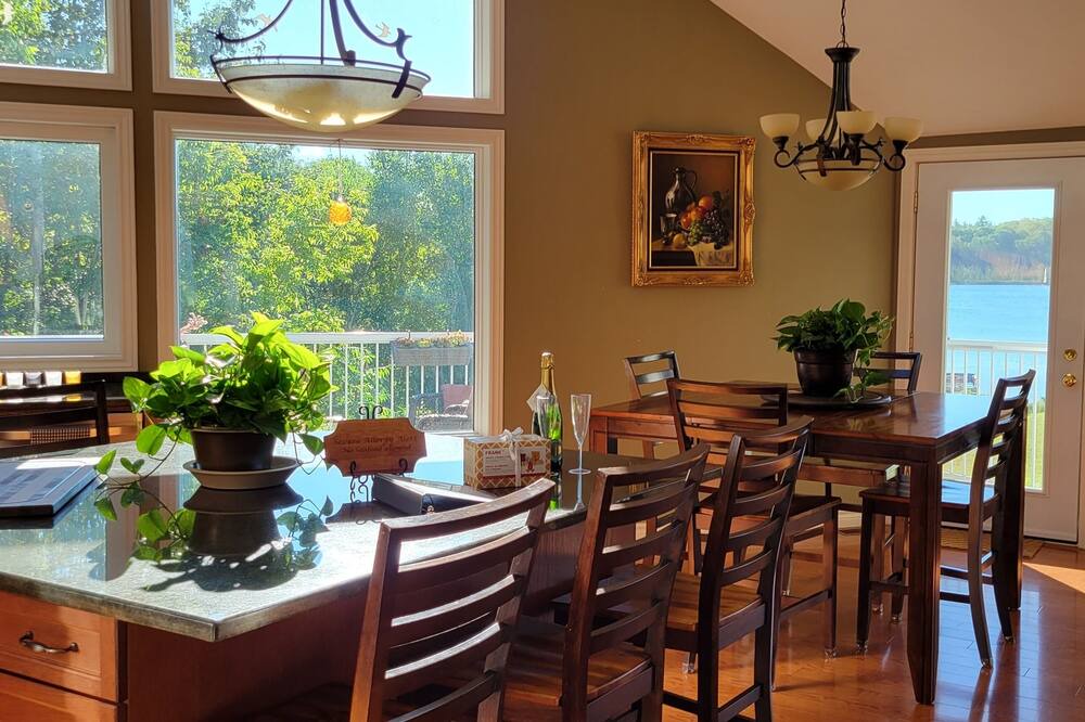 Photo of Kitchen in Bonnechere Valley