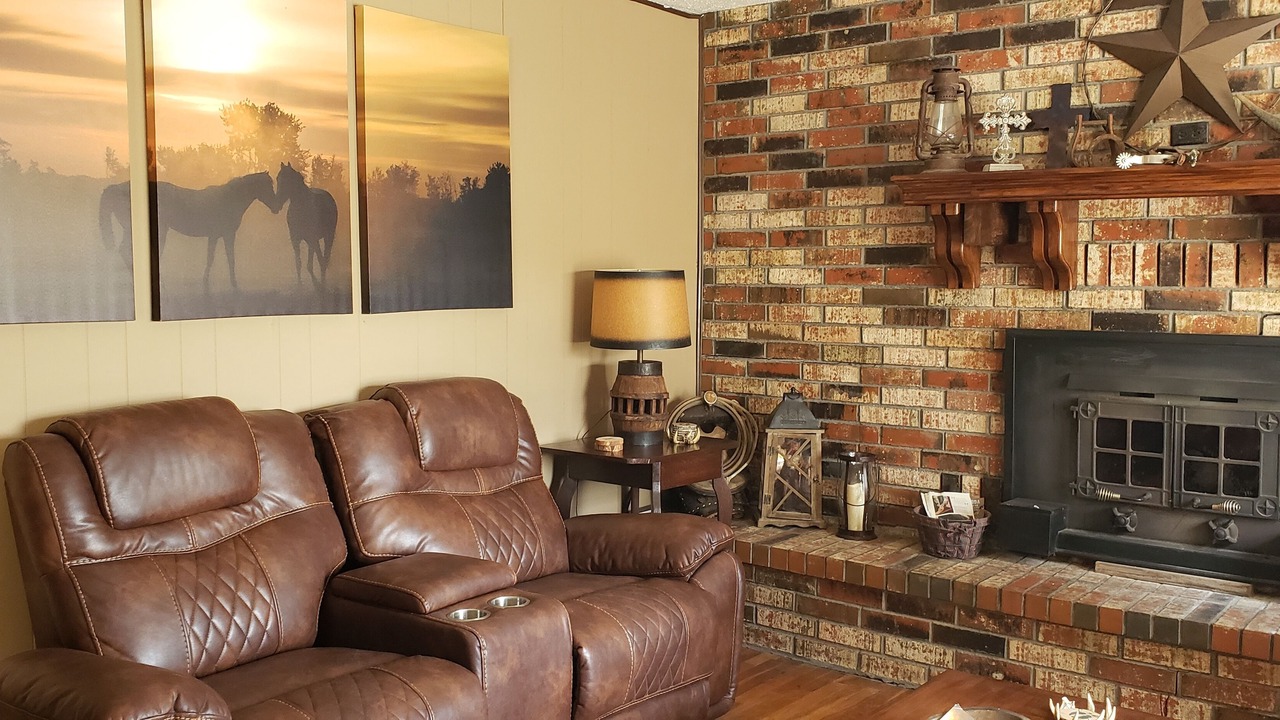 Photo of Livingroom in Love County
