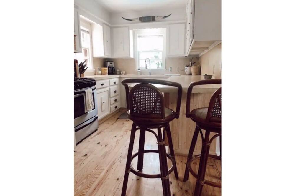 Photo of Kitchen in Cherry Street
