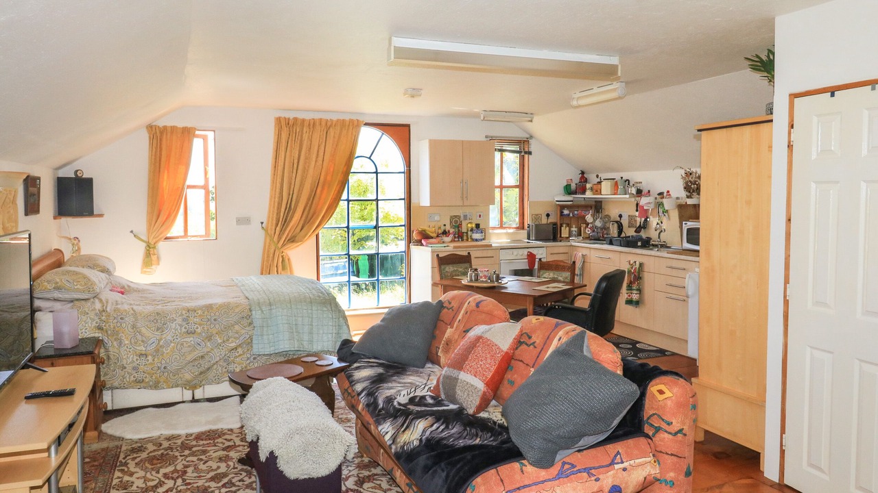 Photo of Others in Dunchideock