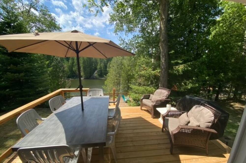 Photo of Patio Balcony in South Bruce Peninsula