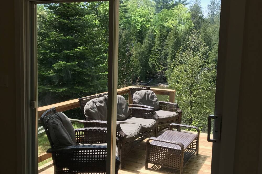Photo of Patio Balcony in South Bruce Peninsula