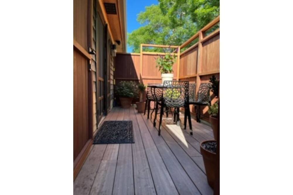 Photo of Patio Balcony in Tisbury