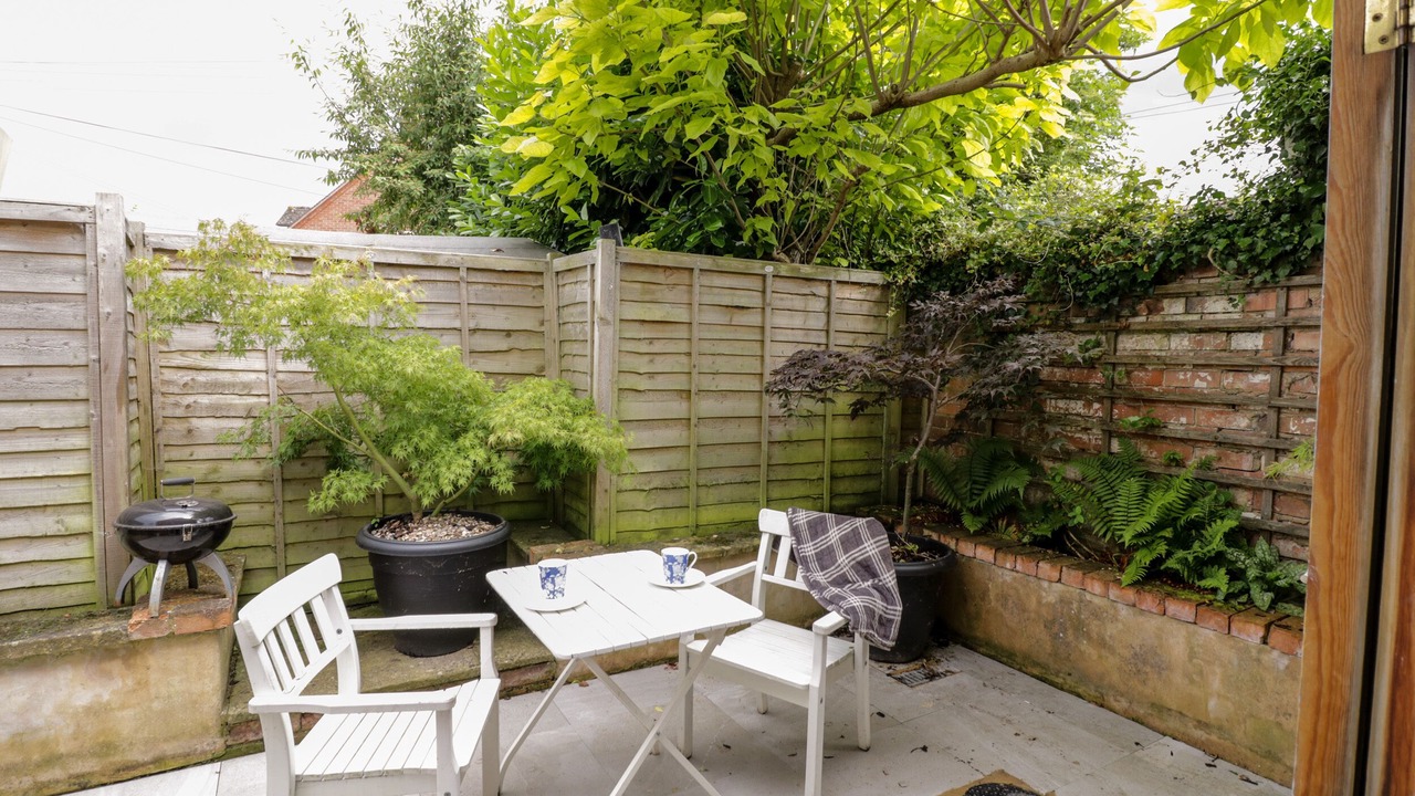 Photo of Others in Halford