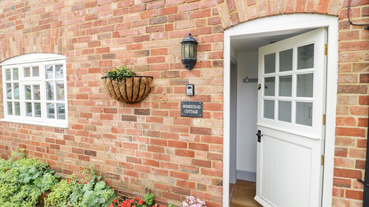 Photo of Outdoor in Halford