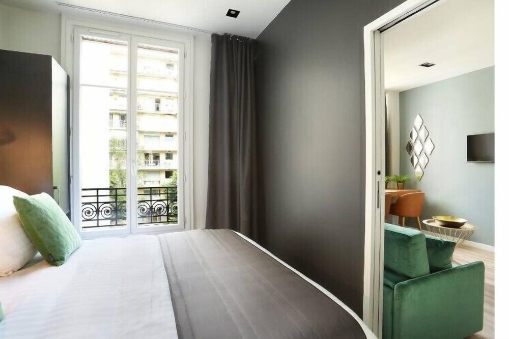Photo of Bedroom in Grenelle