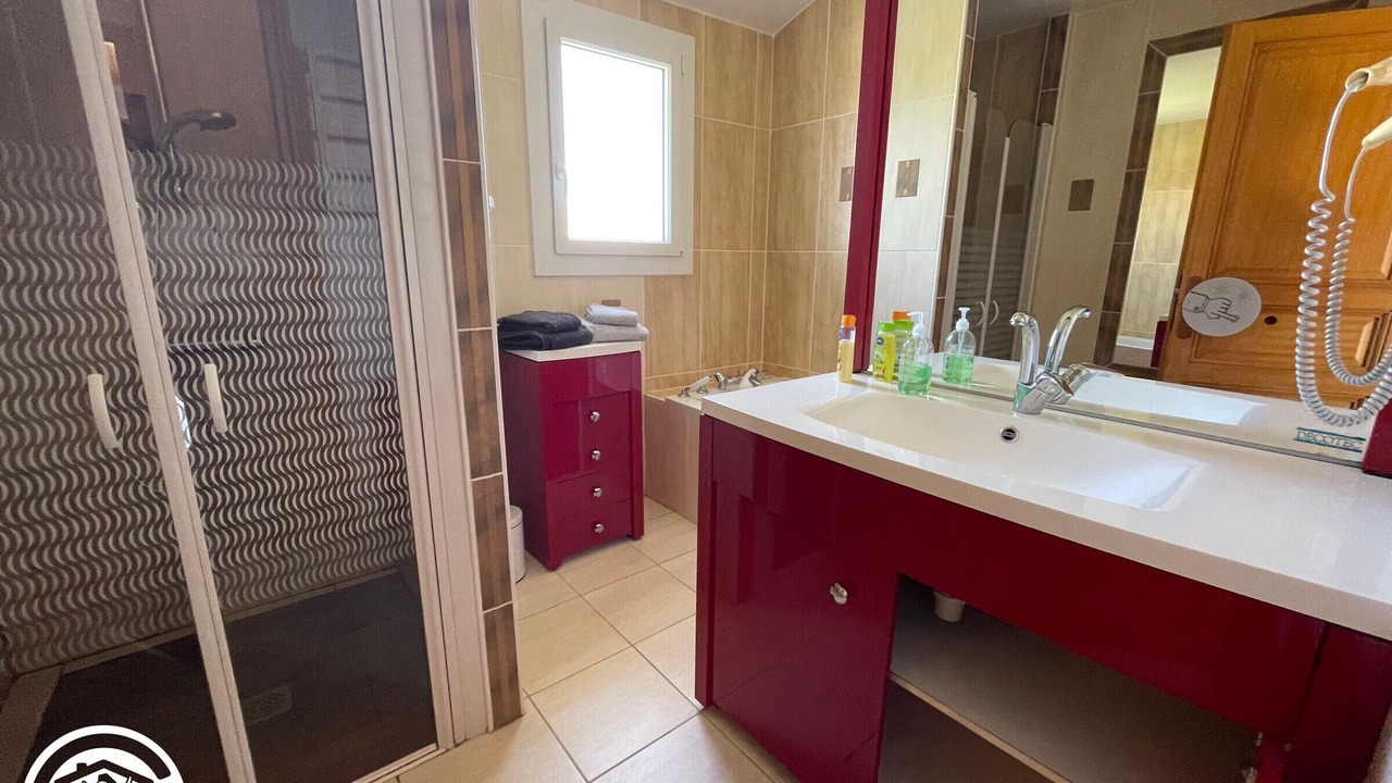Photo of Bathroom in Bouin