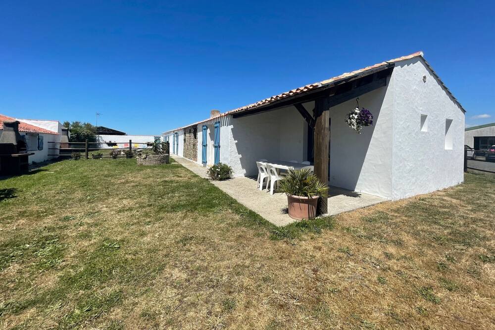 Photo of Outdoor in Bouin