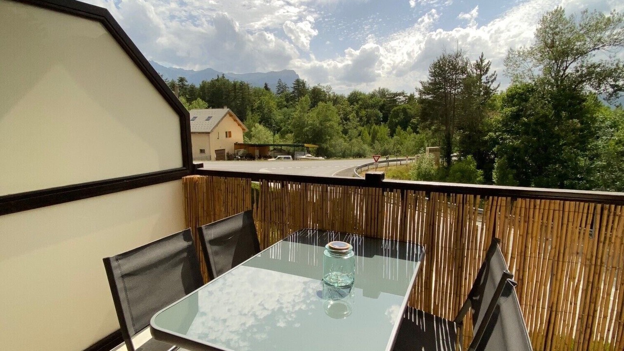 Photo of Outdoor in Baratier