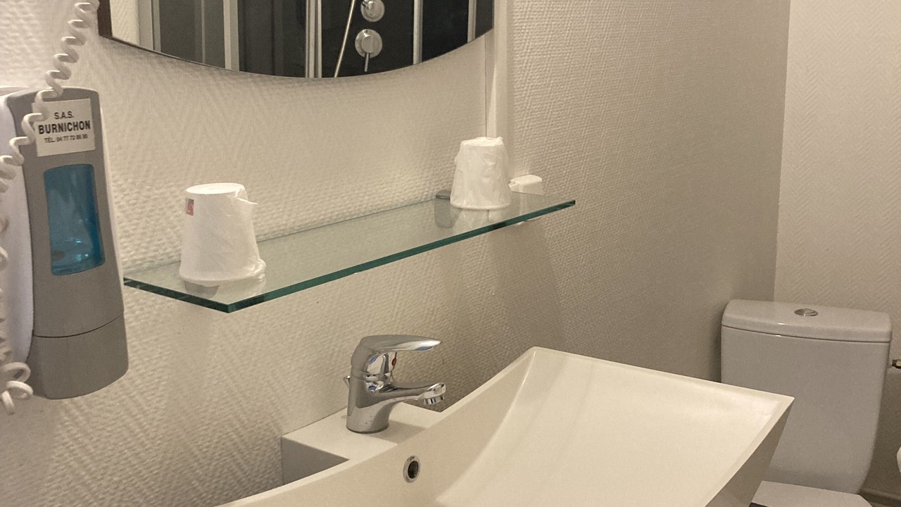 Photo of Bathroom in Thiers
