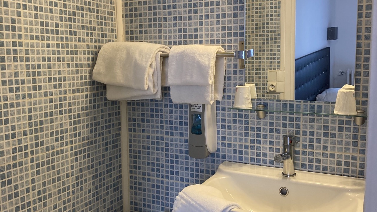 Photo of Bathroom in Thiers