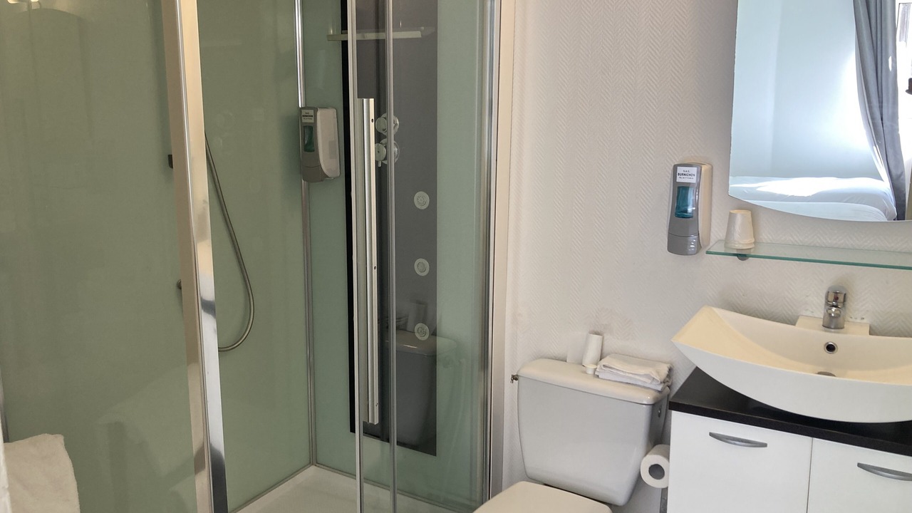 Photo of Bathroom in Thiers