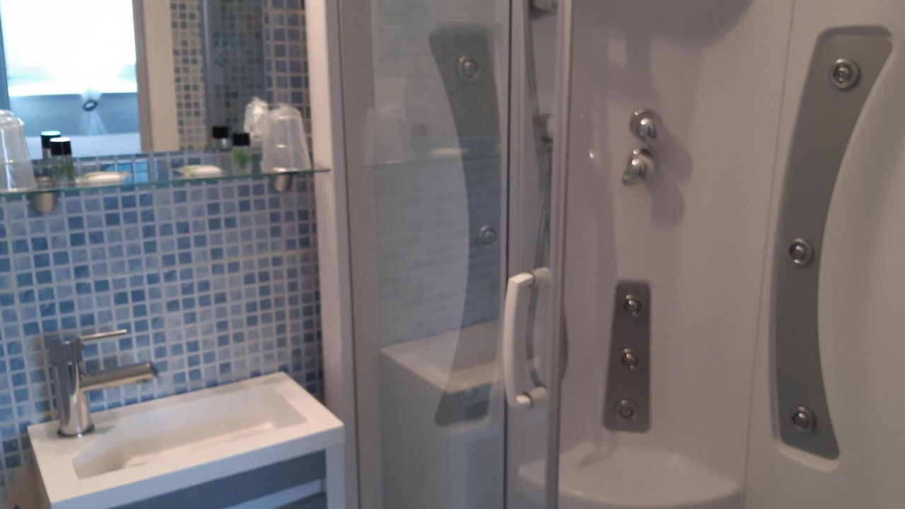 Photo of Bathroom in Thiers