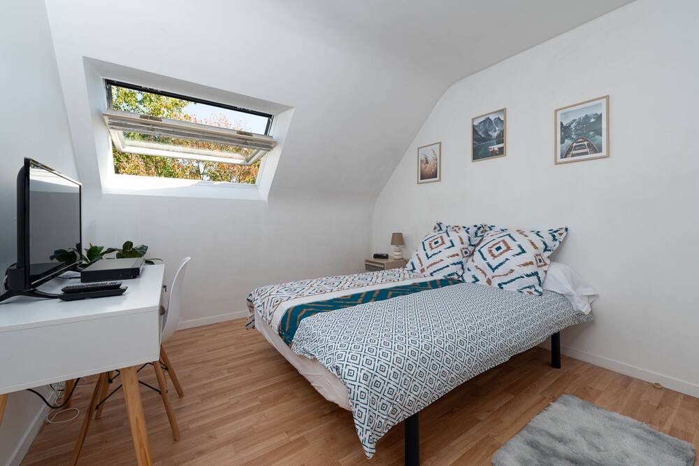 Photo of Bedroom in Hennebont