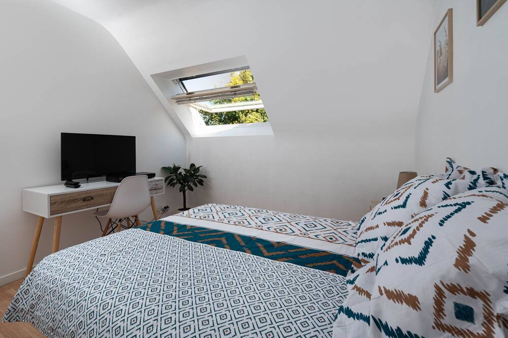 Photo of Bedroom in Hennebont
