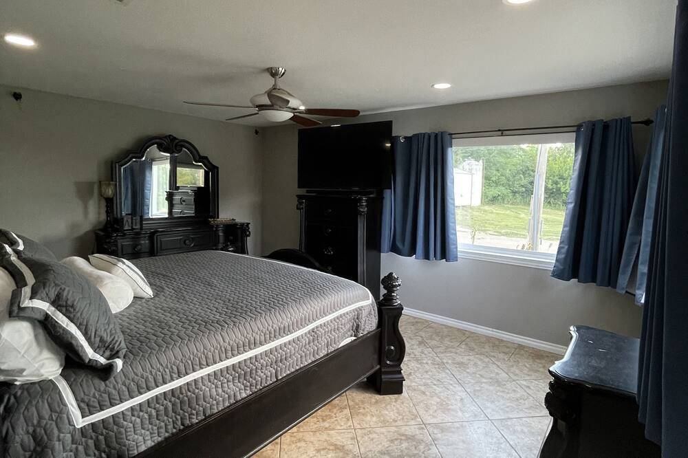 Photo of Bedroom in Wheatland