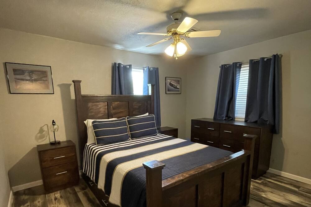 Photo of Bedroom in Wheatland