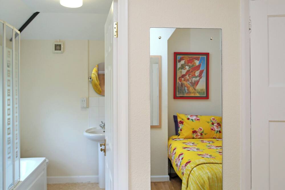 Photo of Bedroom in Crowborough