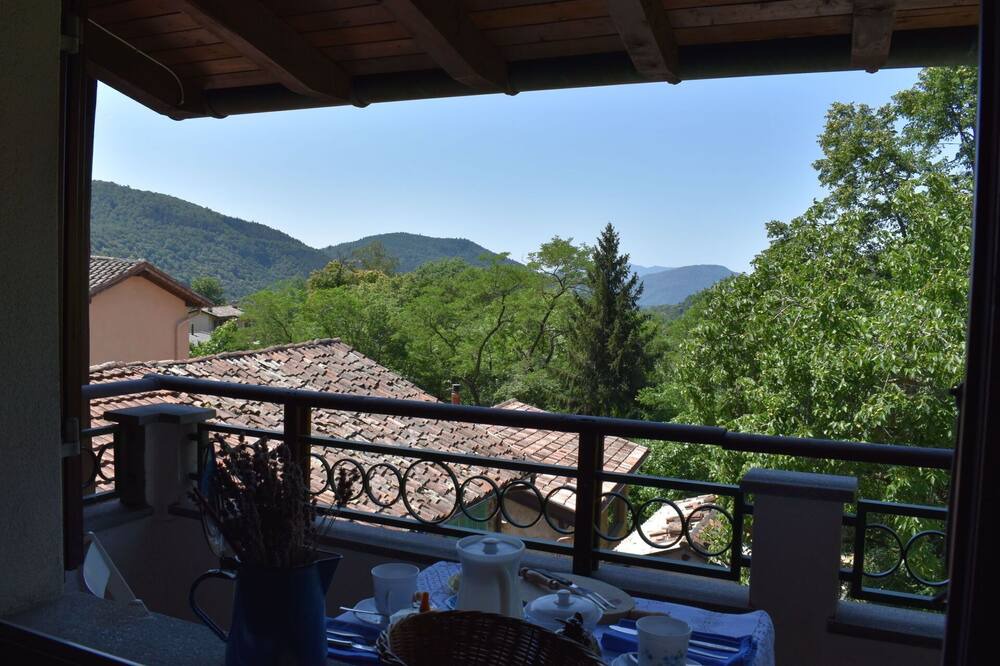 Photo of Outdoor in Mugena