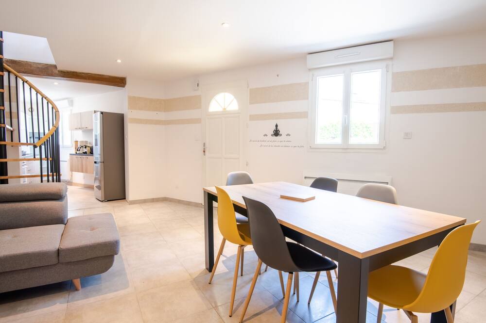 Photo of Livingroom in Blere