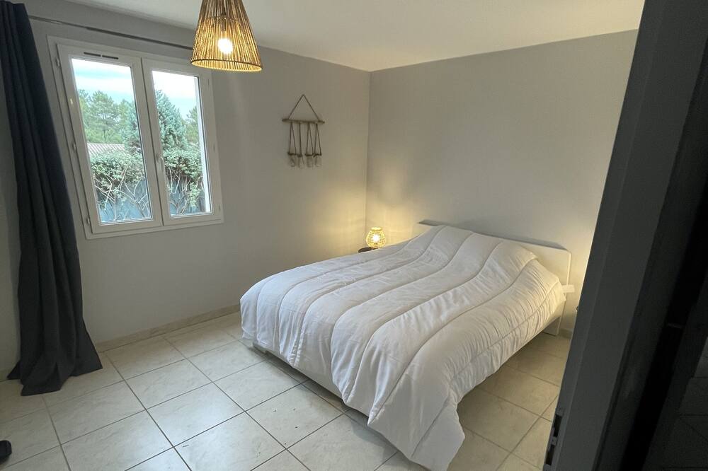 Photo of Bedroom in Banne