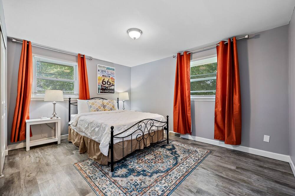 Photo of Bedroom in Yorkville