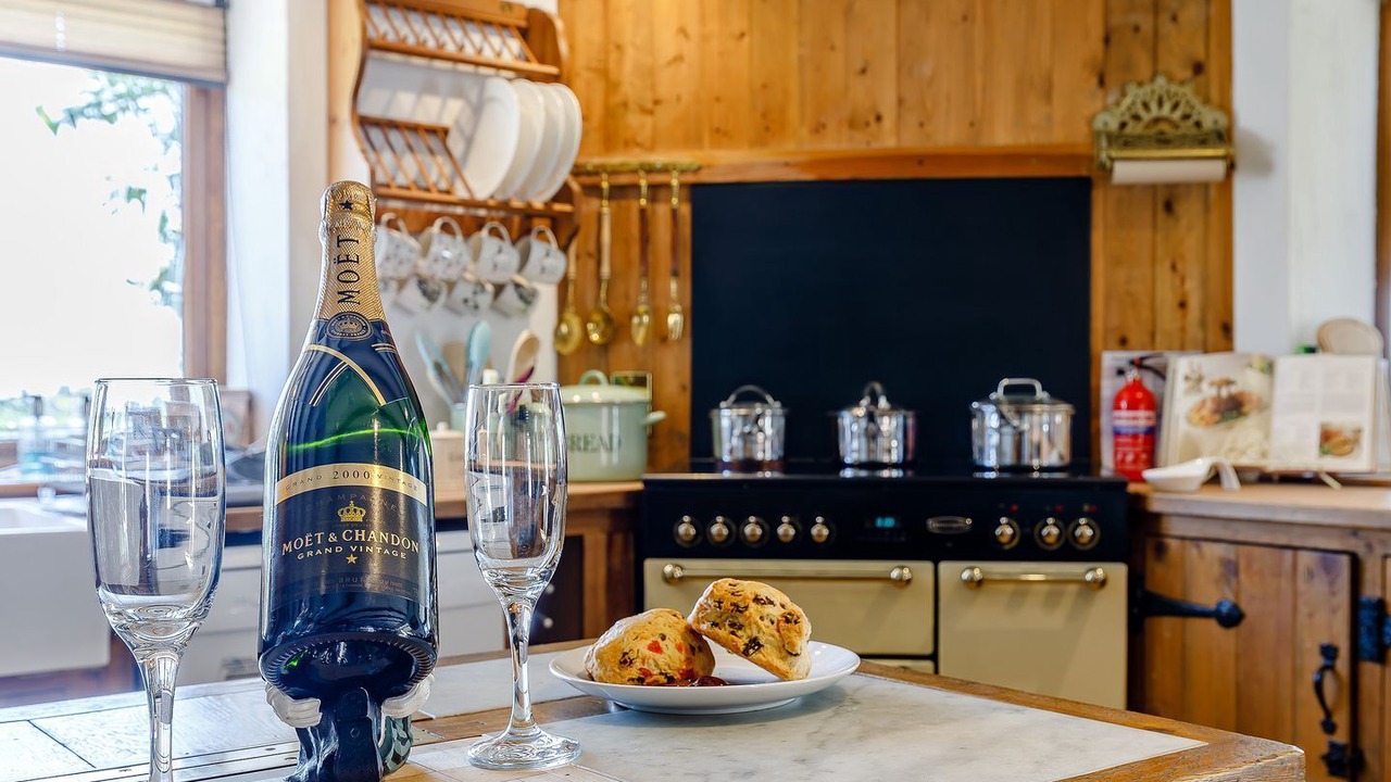 Photo of Others in Endon