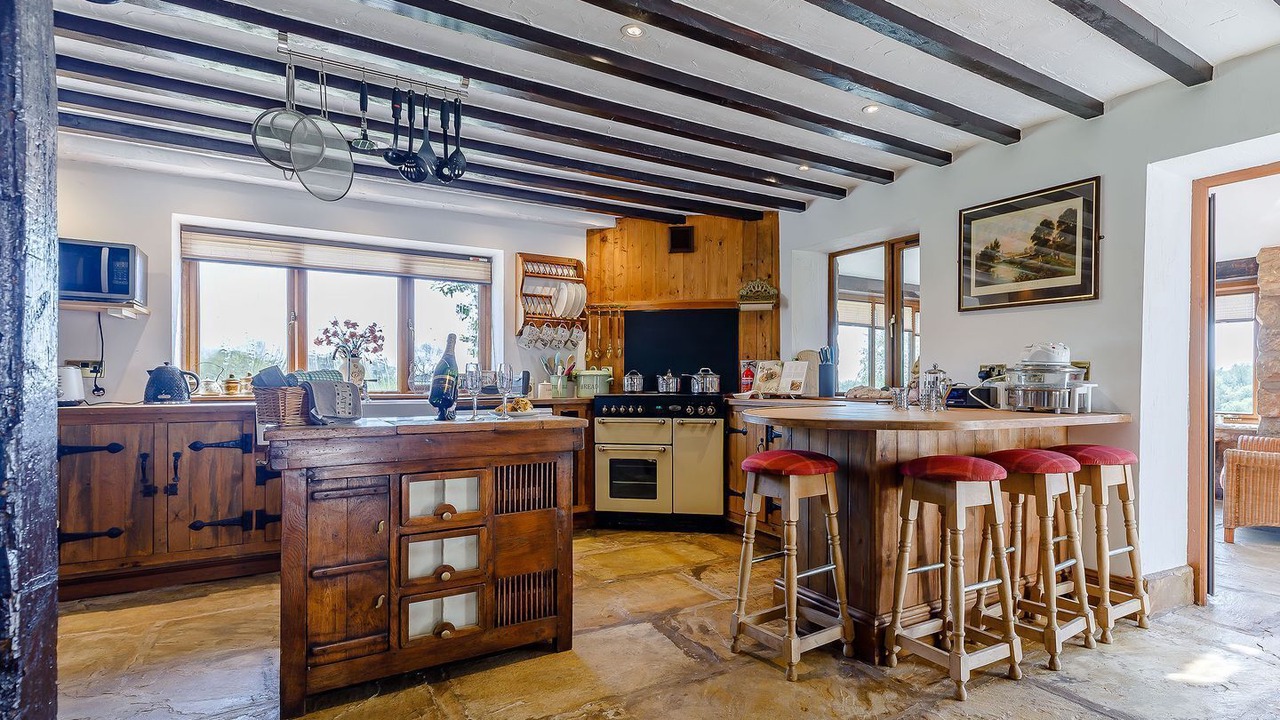 Photo of Others in Endon