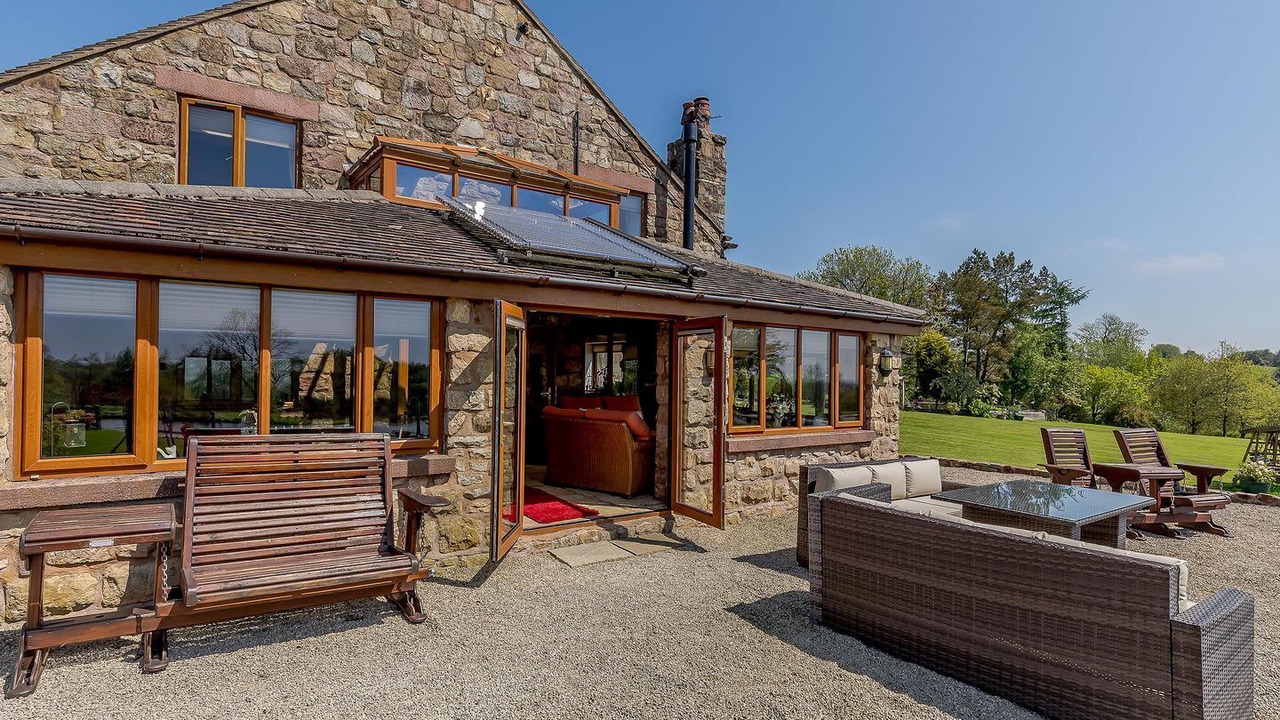 Photo of Patio Balcony in Endon