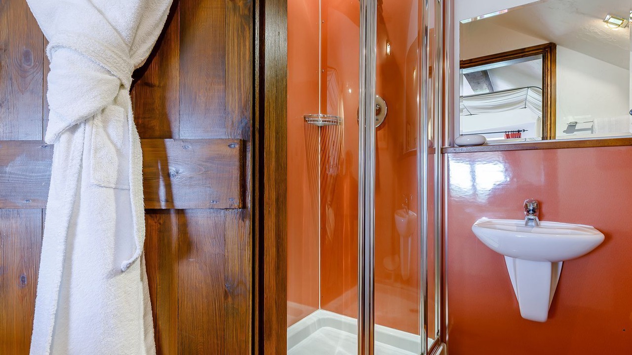 Photo of Others in Endon