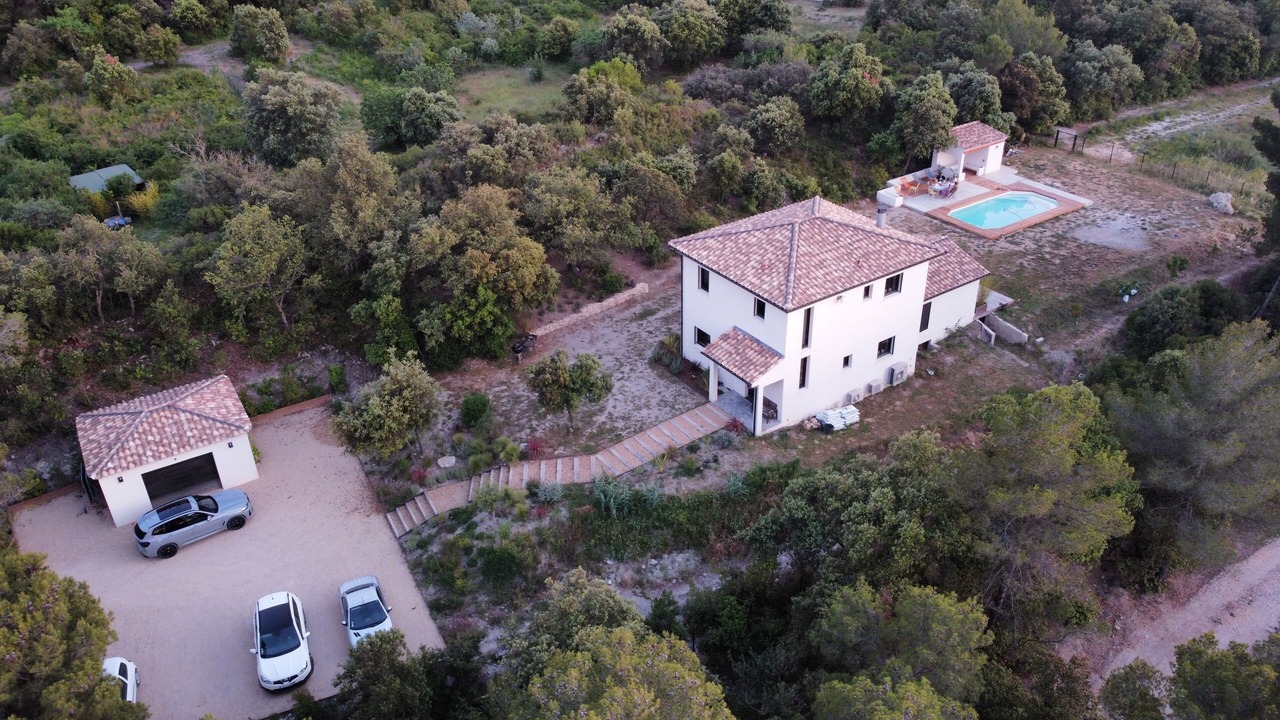 Photo of Outdoor in Bouc-Bel-Air