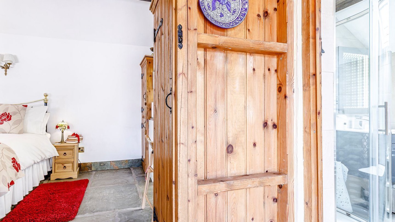 Photo of Others in Endon