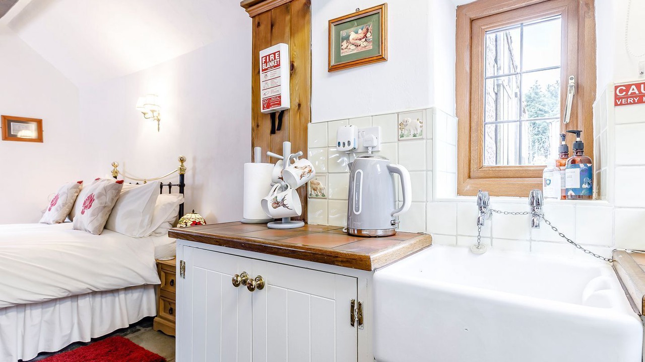 Photo of Others in Endon