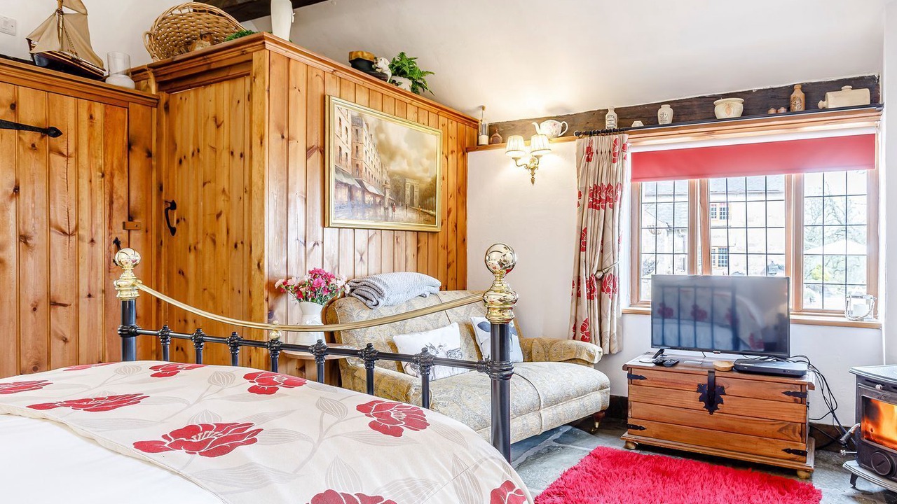 Photo of Others in Endon