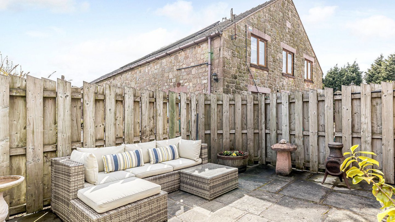 Photo of Patio Balcony in Endon