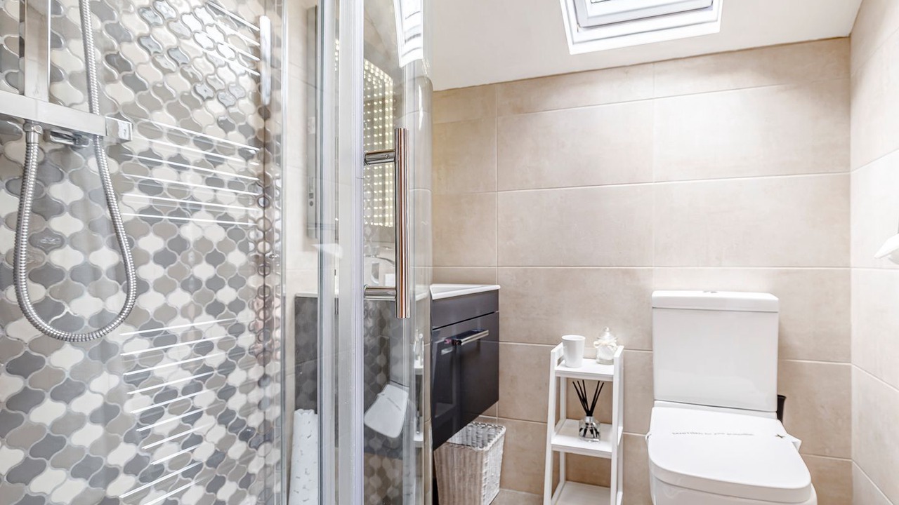 Photo of Others in Endon