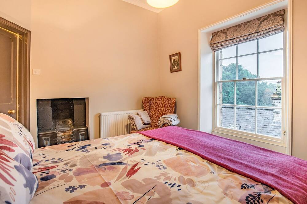 Photo of Bedroom in Matlock Bath
