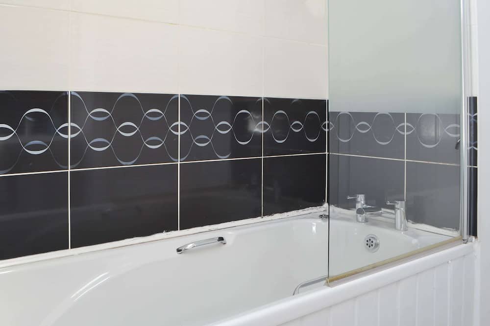 Photo of Bathroom in Otterburn