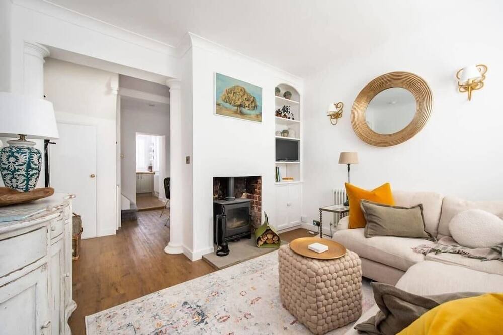 Photo of Livingroom in Long Melford