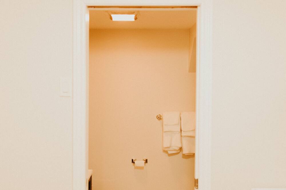 Photo of Bathroom in Fergus